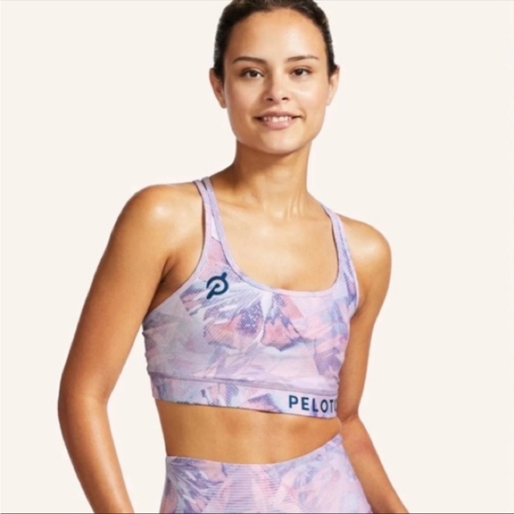 New With Tags Peloton Sports Bra